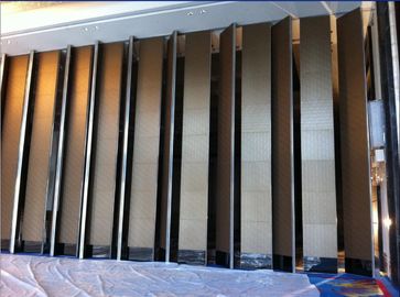 85mm Thickness Soundproofing Melamine Wooden Folding Partition Walls For Restaurant