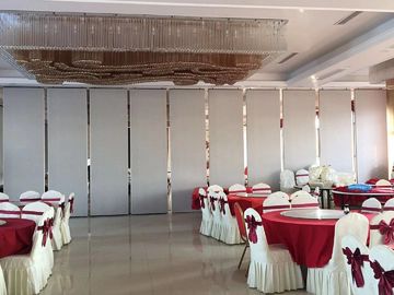 Large Scale Folding Partition Walls Sliding Doors Interior Room Dividers For Banquet Hall