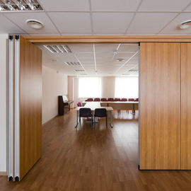 Wood Sound Absorption Flexible Sliding Partitions Walls 85mm For Office And Meeting Room